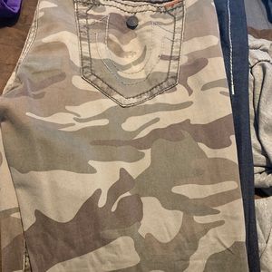 Camo True Religion jeans